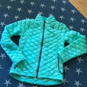 THE NORTHFACE Thermoball Jacket. Size XS